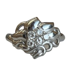 Pt900 メレダイヤ付きリング